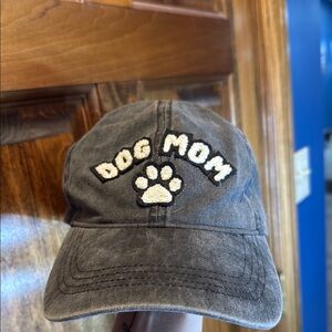 Dog Mom Gray Cap